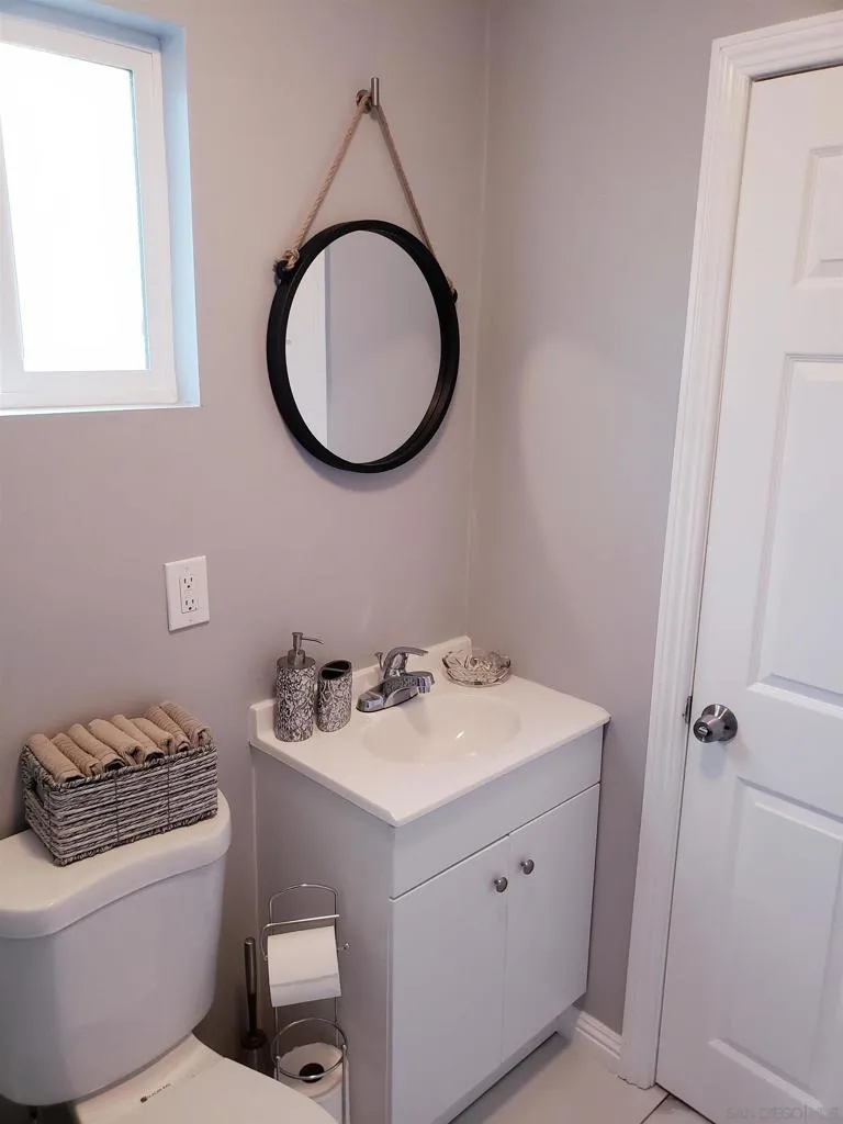 2607 Darwin Ave, Los Angeles, California 90031 home-pic-48